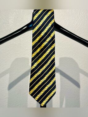 Luca Franzini Navy and Yellow Diagonal Stripe 100% Silk Tie - Made in Italy